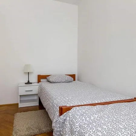 Apartment Jurmar - With Terrace Split